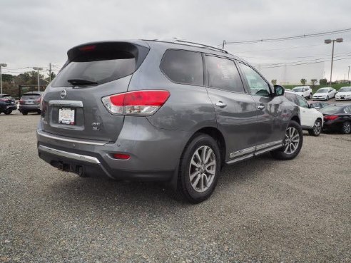 2015 Nissan Pathfinder 4WD 4dr SL Gun Metallic, Beverly, MA