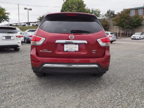 2015 Nissan Pathfinder 4WD 4dr SL Cayenne Red, Beverly, MA