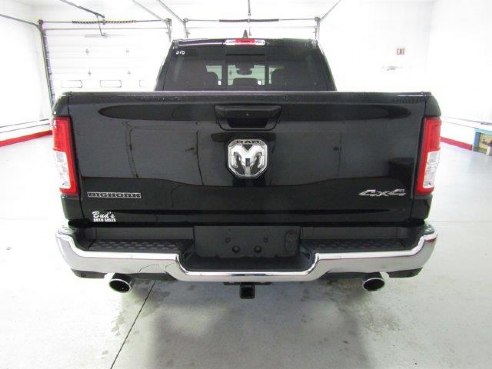 2021 Ram Ram Pickup 1500 Big Horn Diamond Black Crystal Pearlcoat, Beaverdale, PA