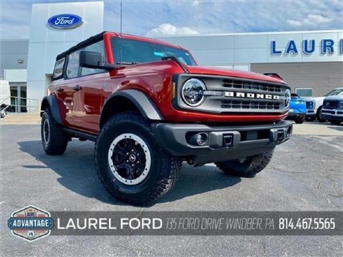 2024 Ford Bronco Black Diamond 4x4 HOT PEPPER RED , Windber, PA