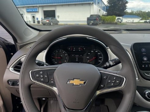 2025 Chevrolet Malibu LT Black, Mercer, PA